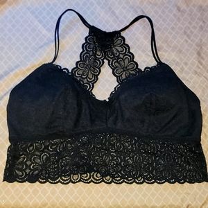 L Under bra or shirt